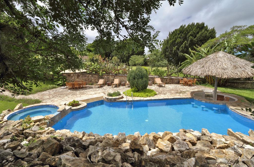 Parador-museo Santa Maria 5*