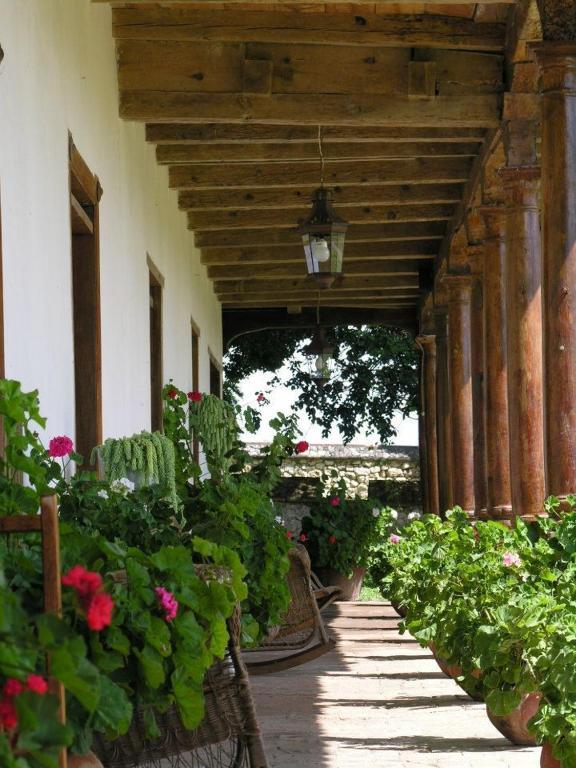Parador-museo Santa Maria 5*