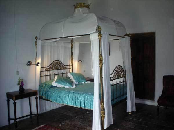 Parador-museo Santa Maria 5*